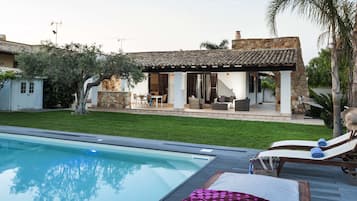 Piscina all'aperto