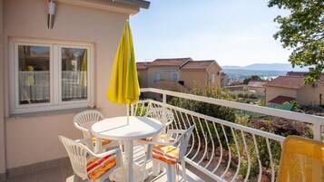 Apartment | Balkon