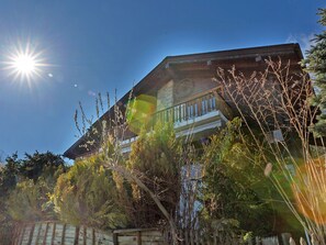 Exterior - Cosy Holiday Home in Crans-montana With Terrace (Crans-Montana)