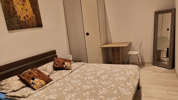 Apartment | 1 bedroom - Lake-view Apartment in Rijeka Near Trsat Castle (Rijeka)