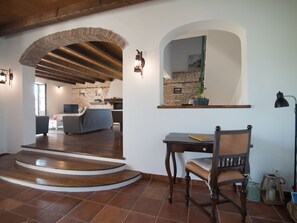 Villa | Eigene Küche | Kühlschrank, Mikrowelle, Ofen, Geschirrspüler