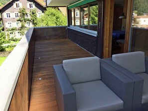 Exterior - Modern Holiday Home With Mountain View (Bezau)