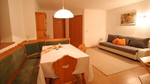 Unclassified image, 4 of 31, button - Luxurious Apartment in Brixen im Thale With Barbecue (Brixen im Thale)