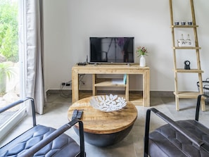 Living room - Luxurious Furnished Apartment Within Walking Distance of the Beach Curacao (Jan Thiel)