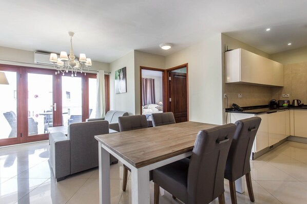 Apartment | Living room