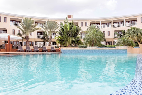 Apartment | Pool