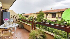 Unclassified image, 2 of 40, button - Elegant Apartment in Bibbona - Livorno With Private Terrace (Bibbona)