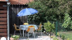 Apartment | Balcony - Apartment With Garden Terrace (Alt Bukow)