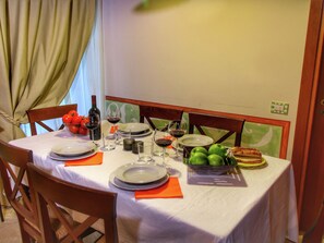 Dining - an Authentic Water Mill With Elegant Apartments (Rapolano Terme)