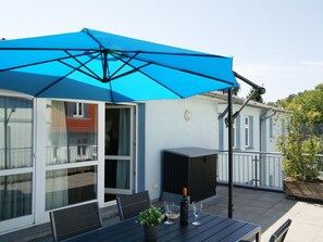 Villa | Balcony - Lovely Apartment in Ostseebad Kühlungsborn With Balcony (Kuehlungsborn)