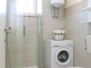 Property amenity - Modern Ground Floor Apartment With Private Terrace Near the Sea (Razanac)