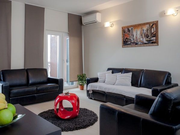House | Living room