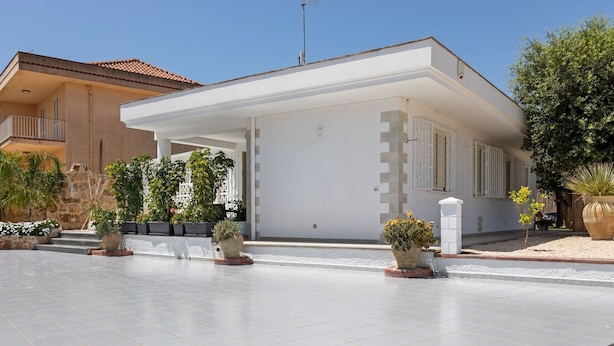 Unclassified image, 1 of 39, button - Premium Holiday Home in Santa Maria with Hot Tub (Ispica)