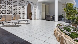 Unclassified image, 2 of 39, button - Premium Holiday Home in Santa Maria with Hot Tub (Ispica)