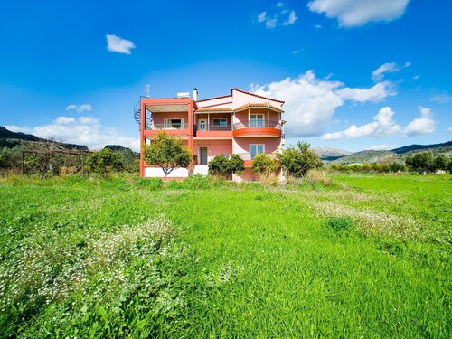 Spacious Holiday Home in Astakos near Sea