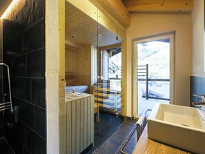 Shower, towels