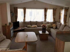 House | Living room