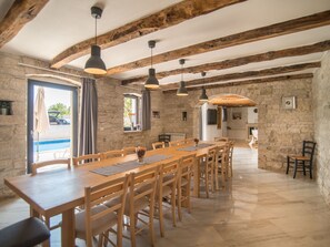Villa | Dining - Stunning Villa in Kringa With Swimming Pool (Tinjan)