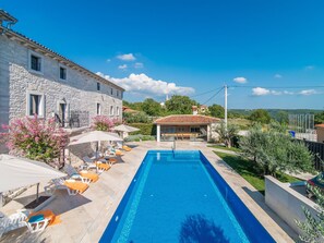 Villa | Pool | Indoor pool, outdoor pool - Stunning Villa in Kringa With Swimming Pool (Tinjan)