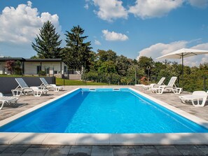 Outdoor pool - Elegant Holiday Home in Đurđevac with Swimming Pool  (Durdevac)