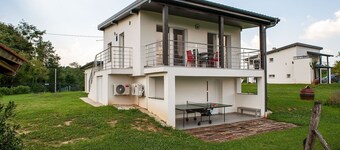 Elegant Holiday Home in Đurđevac with Swimming Pool