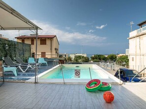 Villa | Pool | Outdoor pool - Apartment in Alcamo Near the Beach (Alcamo)