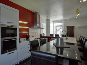 House | Private kitchen