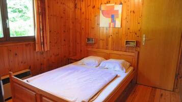 Chalet | 3 bedrooms, individually furnished