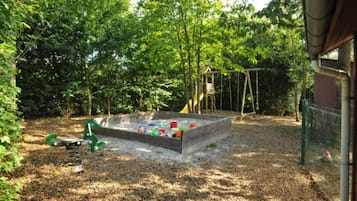 Chalet | Property amenity