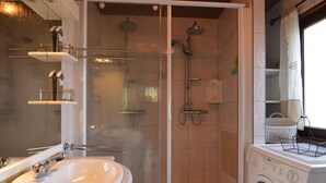 Unclassified image, 5 of 28, button - Luxurious Holiday Home in Coo With Garden (Stavelot)