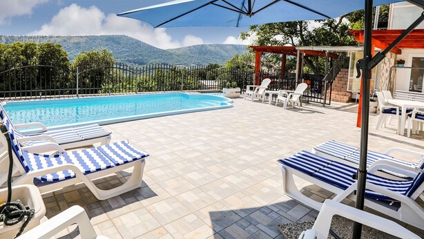 Outdoor pool - Lavish Villa in Bribir With Swimming Pool (Vinodolska opcina)