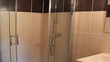 Rumah | Kamar mandi | Shower