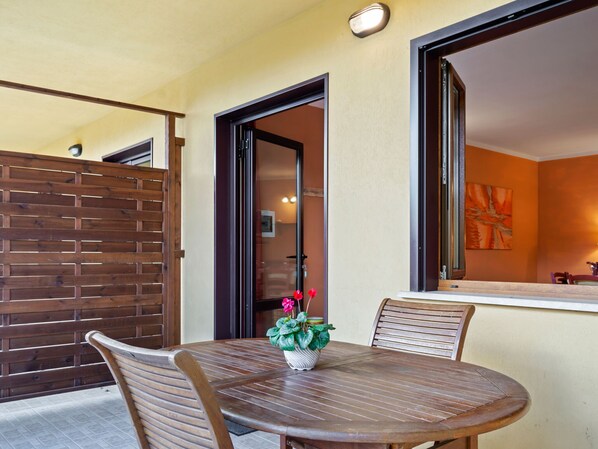House | Balcony - Modern Holiday Home in Sorano With Swimming Pool (Sorano)