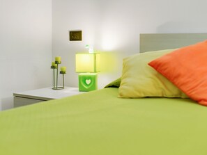 Apartment | 3 bedrooms, bed sheets