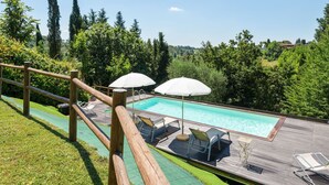 Outdoor pool - Plush Holiday Home in San Miniato near Tower of Federico II (San Miniato)