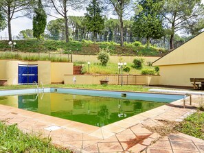Pool - Balmy Holiday Home in Castel Rigone With Swimming Pool (Passignano sul Trasimeno)