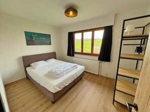 บ้านพัก | 5 ห้องนอน, ตกแต่งพิเศษโดยเฉพาะ