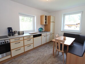 Kühlschrank, Ofen, Geschirrspüler