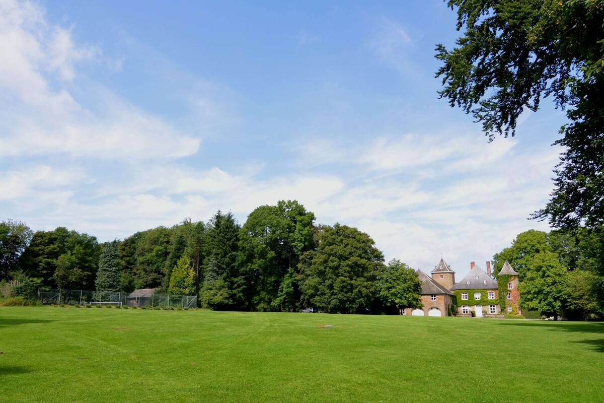 House | Property grounds
