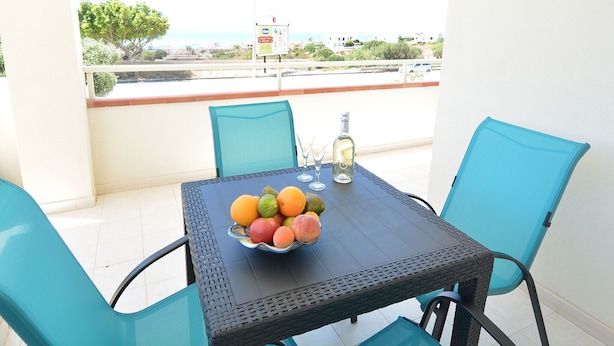 Exterior - Captivating Apartment in Marina Di Ragusa With Swimming Pool (Ragusa)