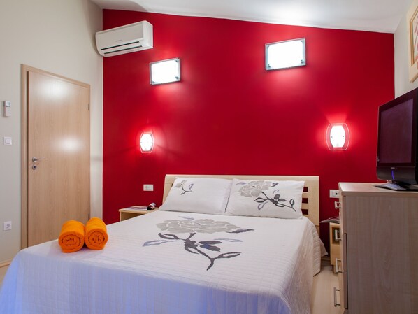 House | Room amenity