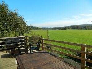 House | Outdoor dining - Quaint Holiday Home in Beauraing Belgium With Private Garden (Beauraing)