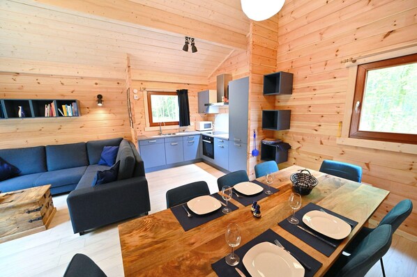 House | Dining