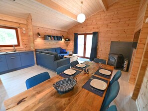 Private kitchen - Cozy Holiday Home in Oignies-en-Thiérache near Forest (Viroinval)