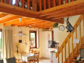 Dining - Cosy Holiday Home in Stunning Woodland Setting (Erezee)