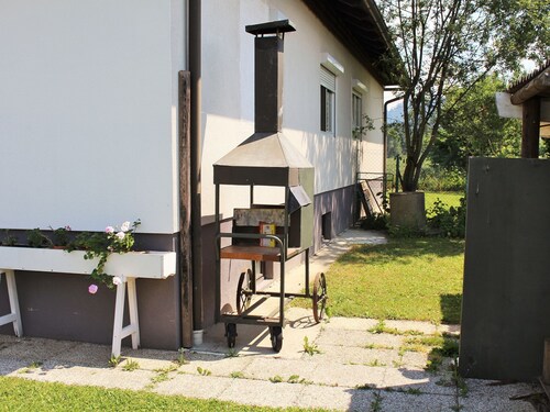 Mod Apartment in Sankt Kanzian am Klopeiner See With Terrace