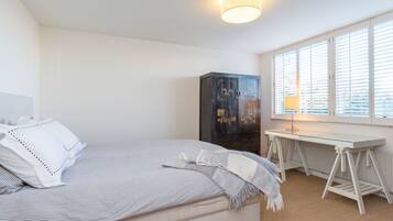 House | Room amenity