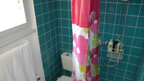 Shower - Spacious Chalet in Eriz With Riverside Garden (Eriz)