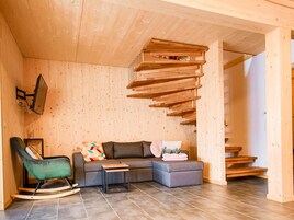 Chalet | Living area