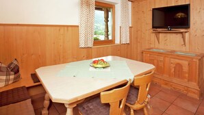 Unclassified image, 4 of 32, button - Lovely Apartment on Working Farm in Hippach With Garden (Hippach)
